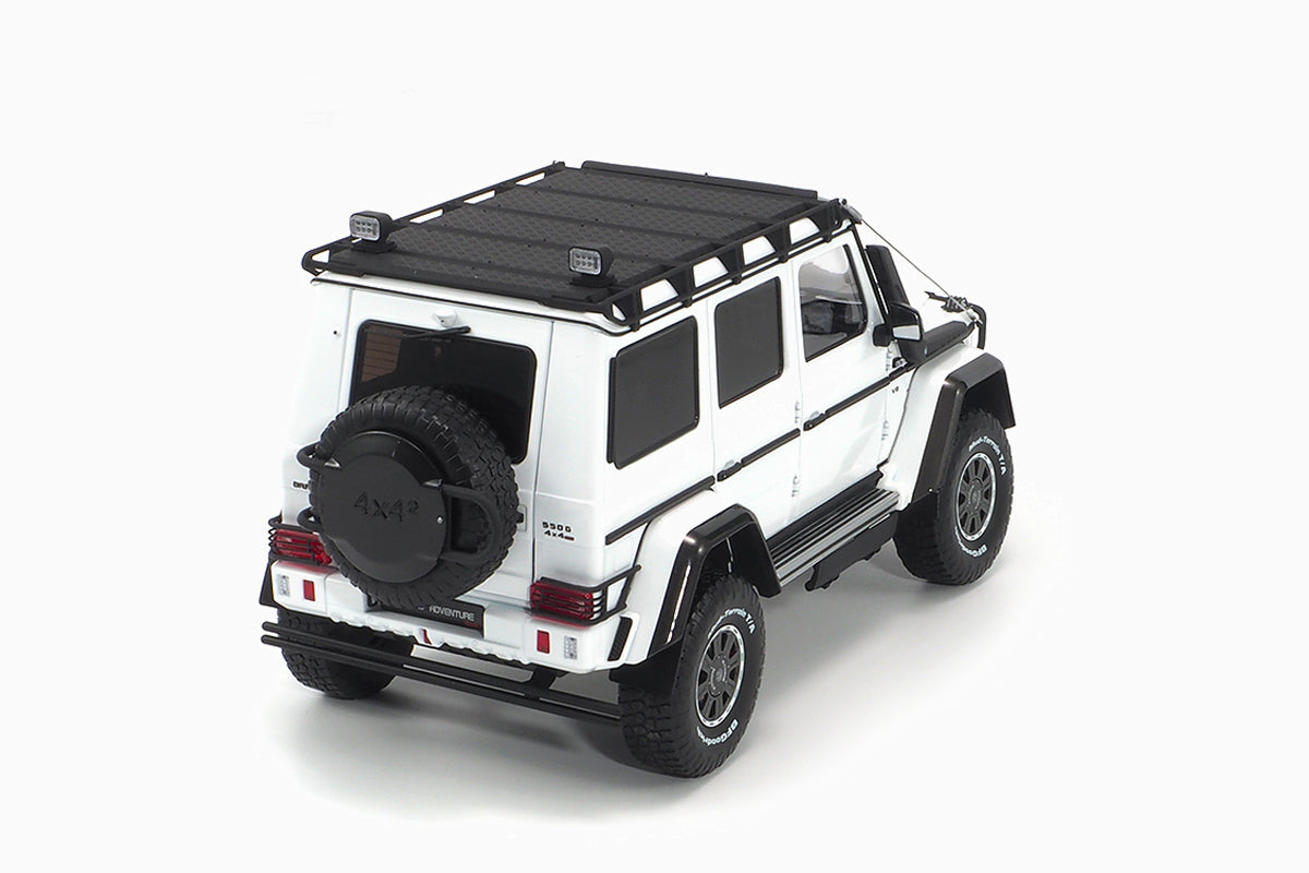Brabus 550 Adventure Mercedes-Benz G 500 4��42 White 1:18 by Almost Real