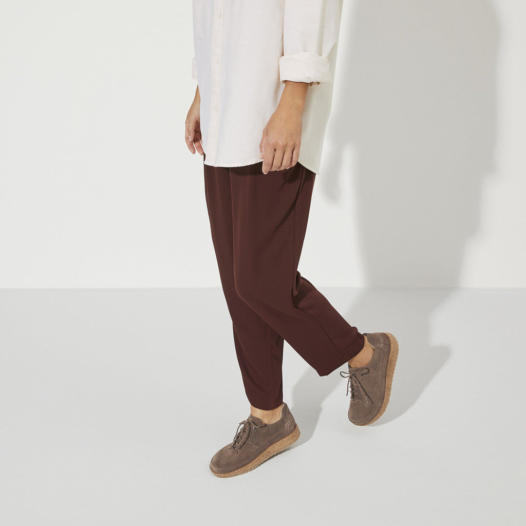 Honnef Light Suede Leather