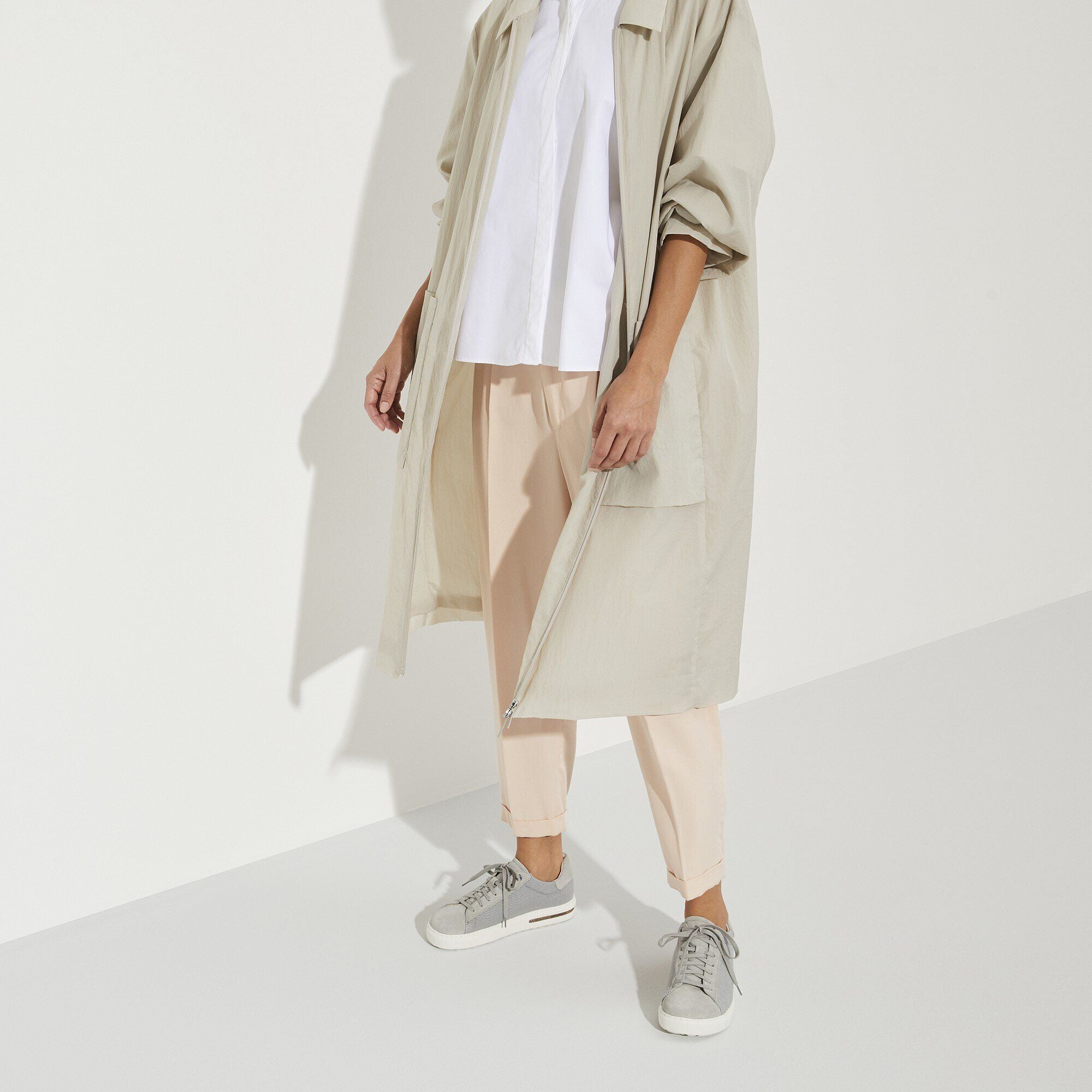 Bend Low Leather-Textile Whale Gray