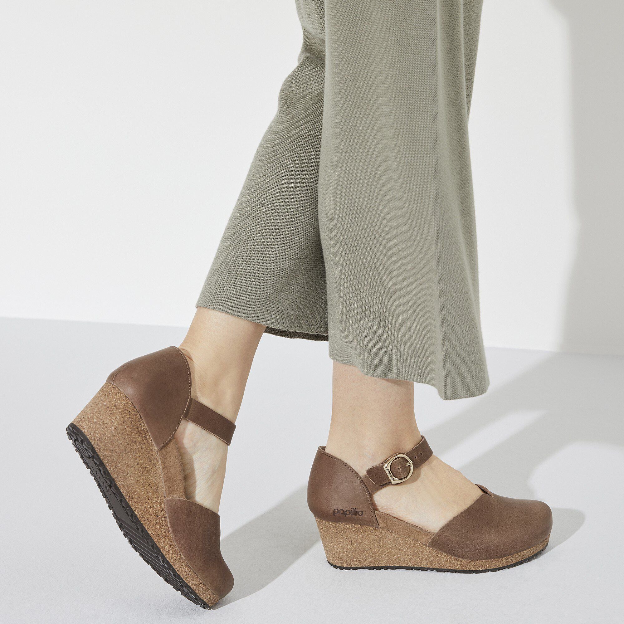 Mary Ring-Buckle Natural Leather