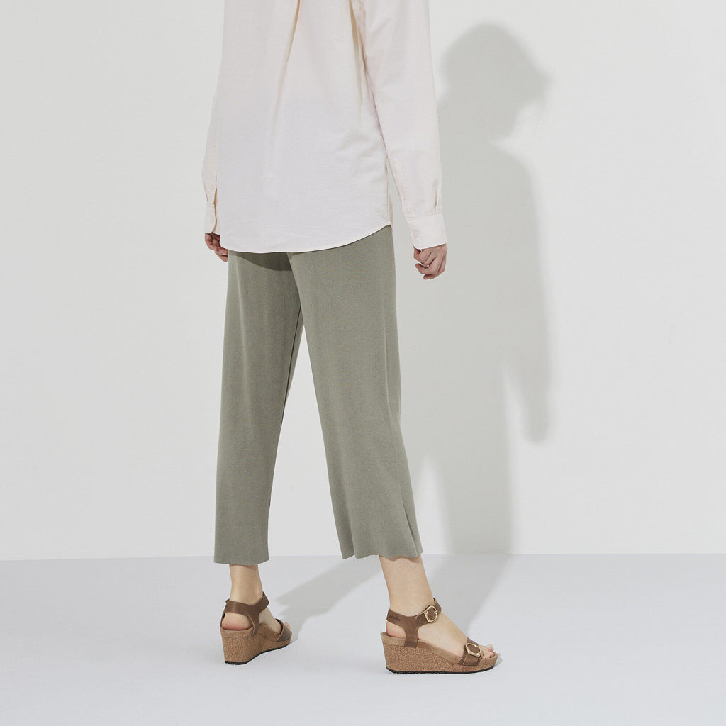 Soley Ring-Buckle Natural Leather