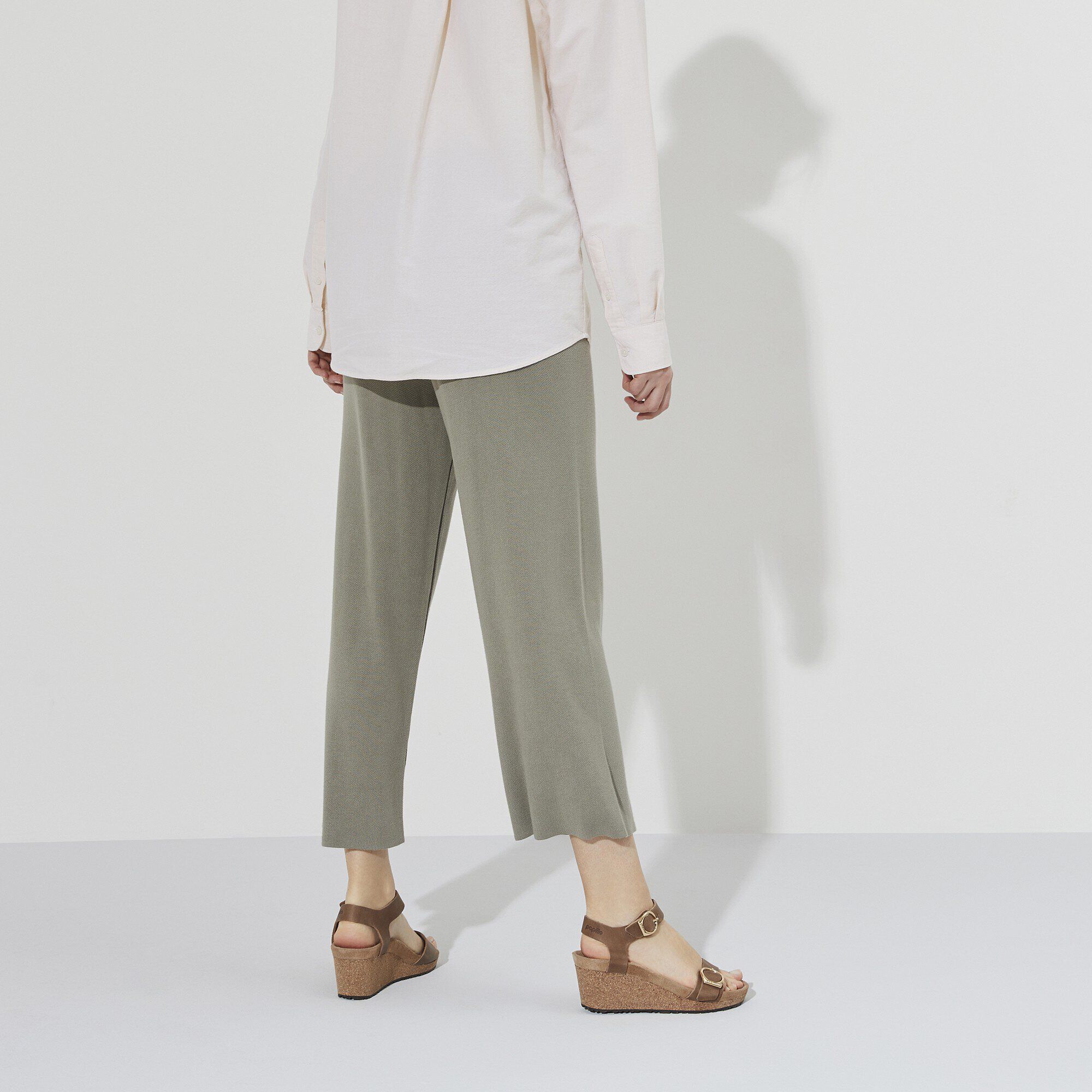 Soley Ring-Buckle Natural Leather