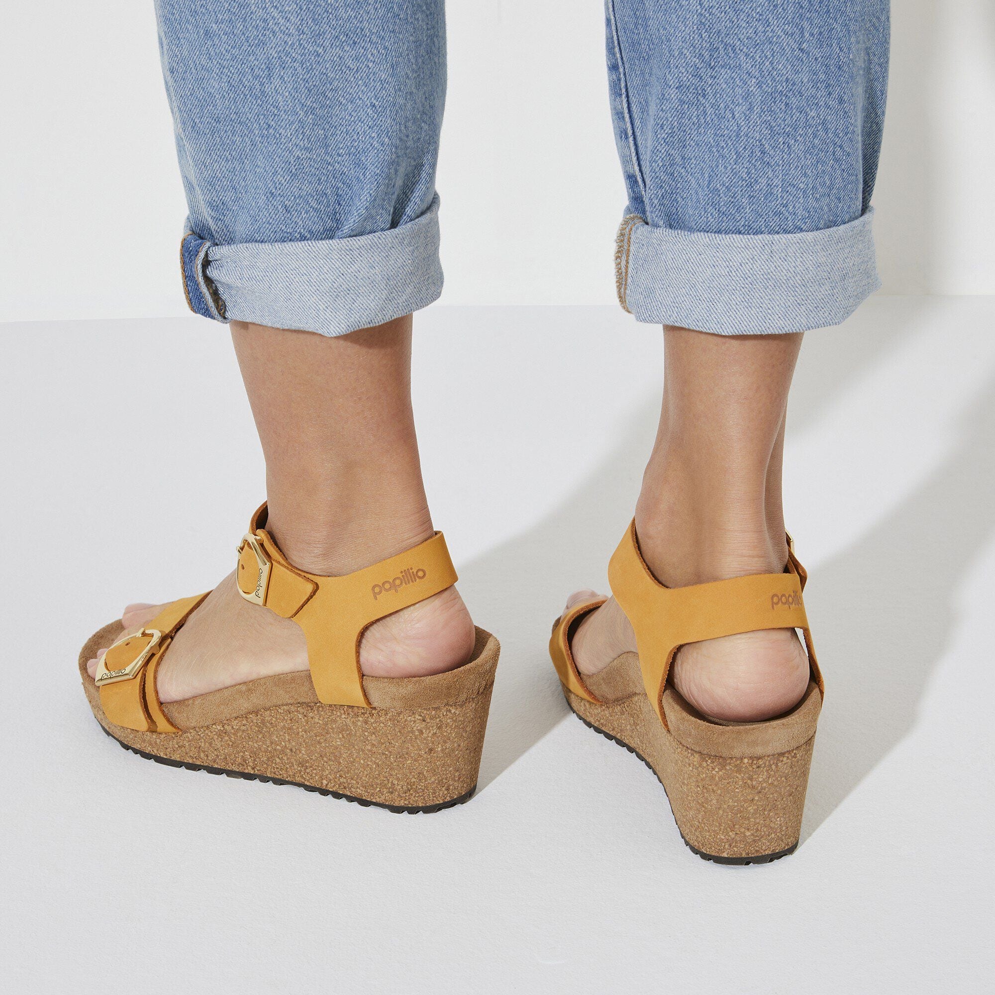Soley Nubuck Leather Apricot