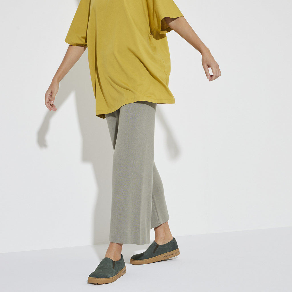 Oswego Suede Leather Thyme
