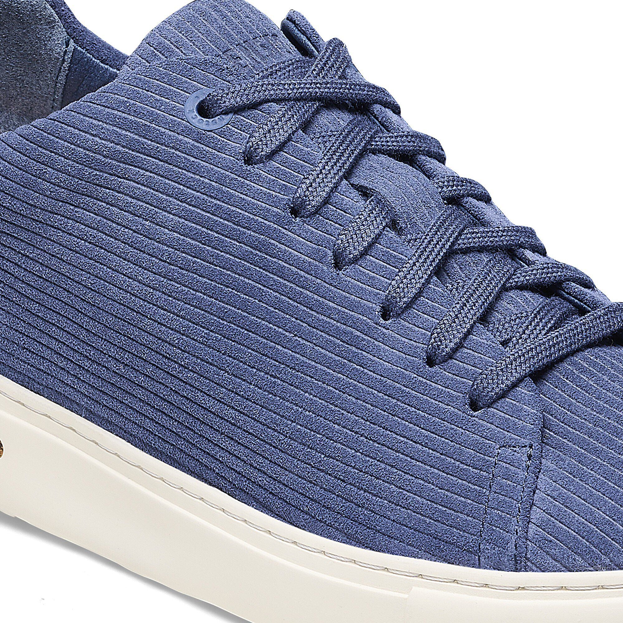 Bend Low Suede Leather Embossed
