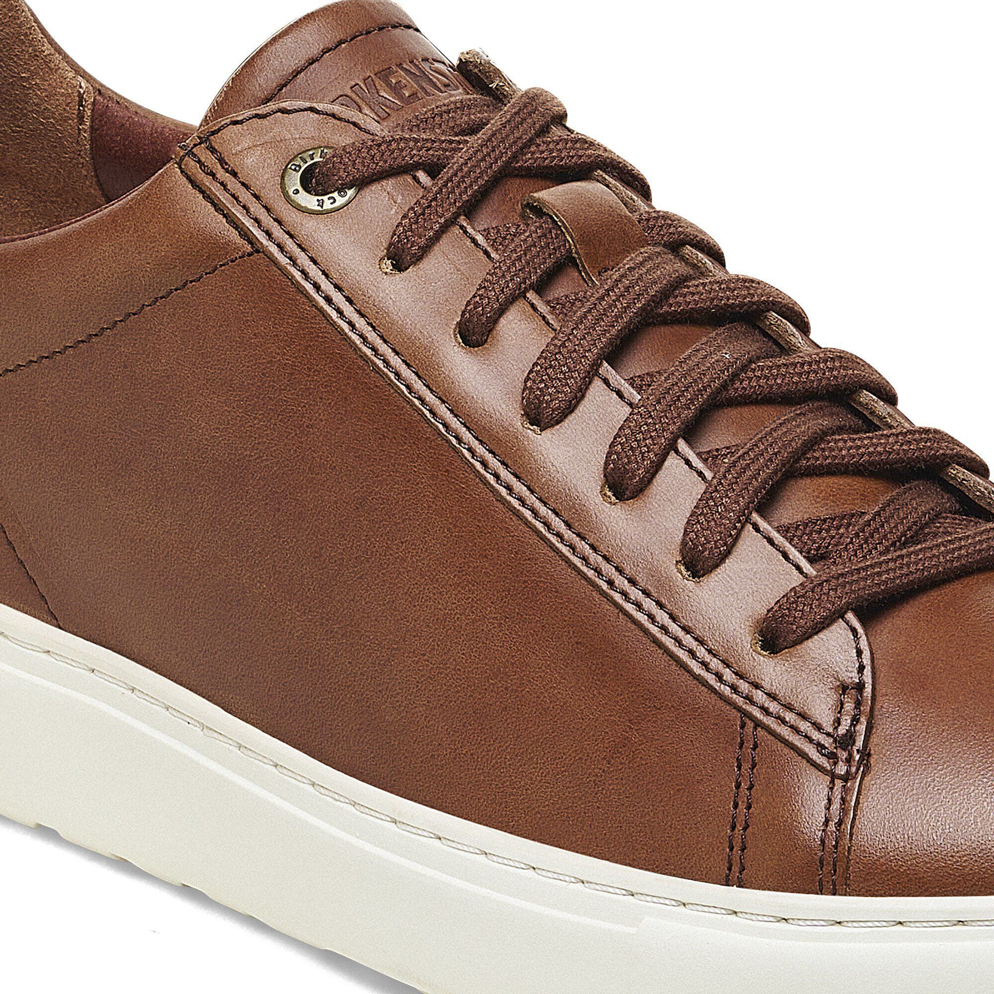 Bend Low Natural Leather