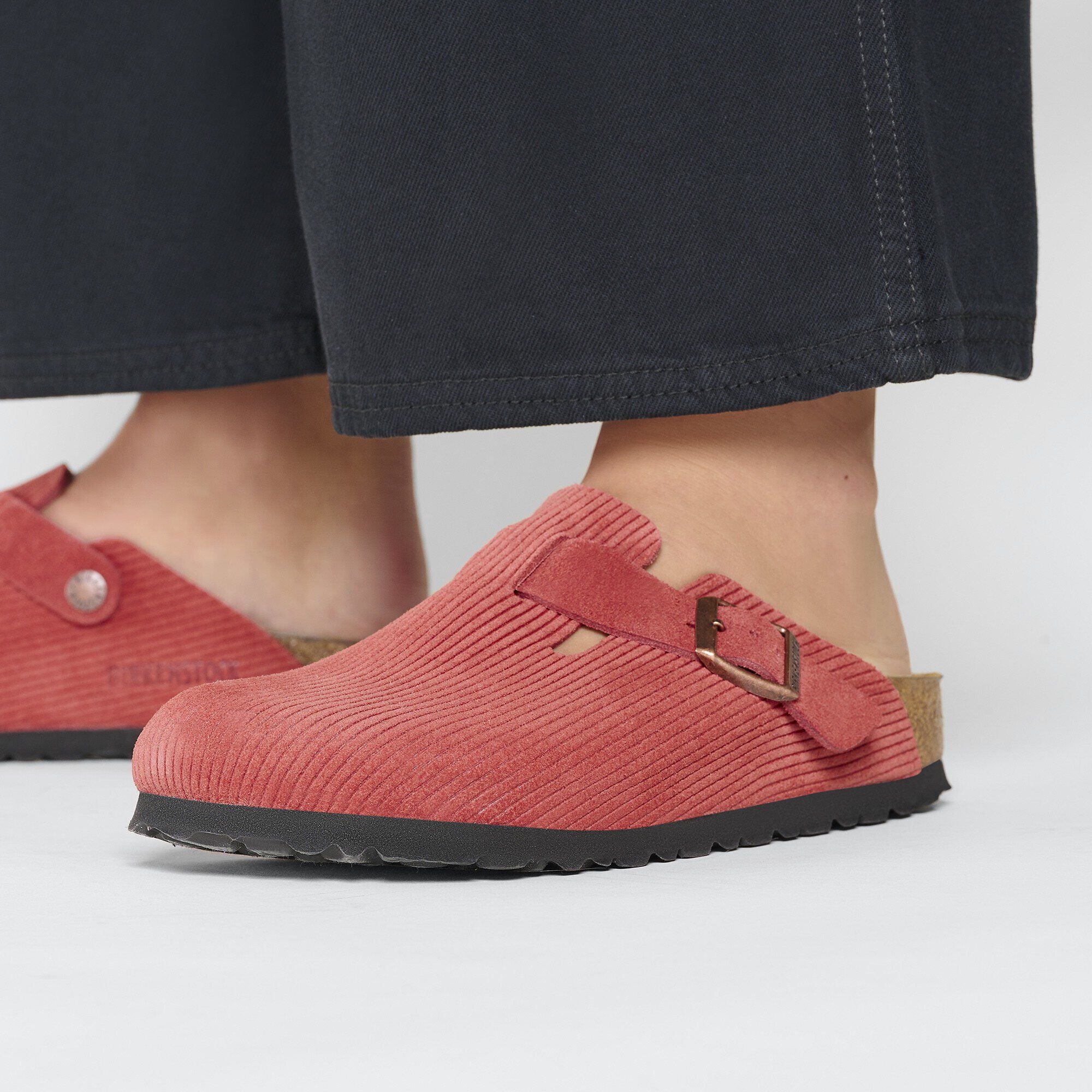 Boston Suede Embossed Corduroy Sienna Red