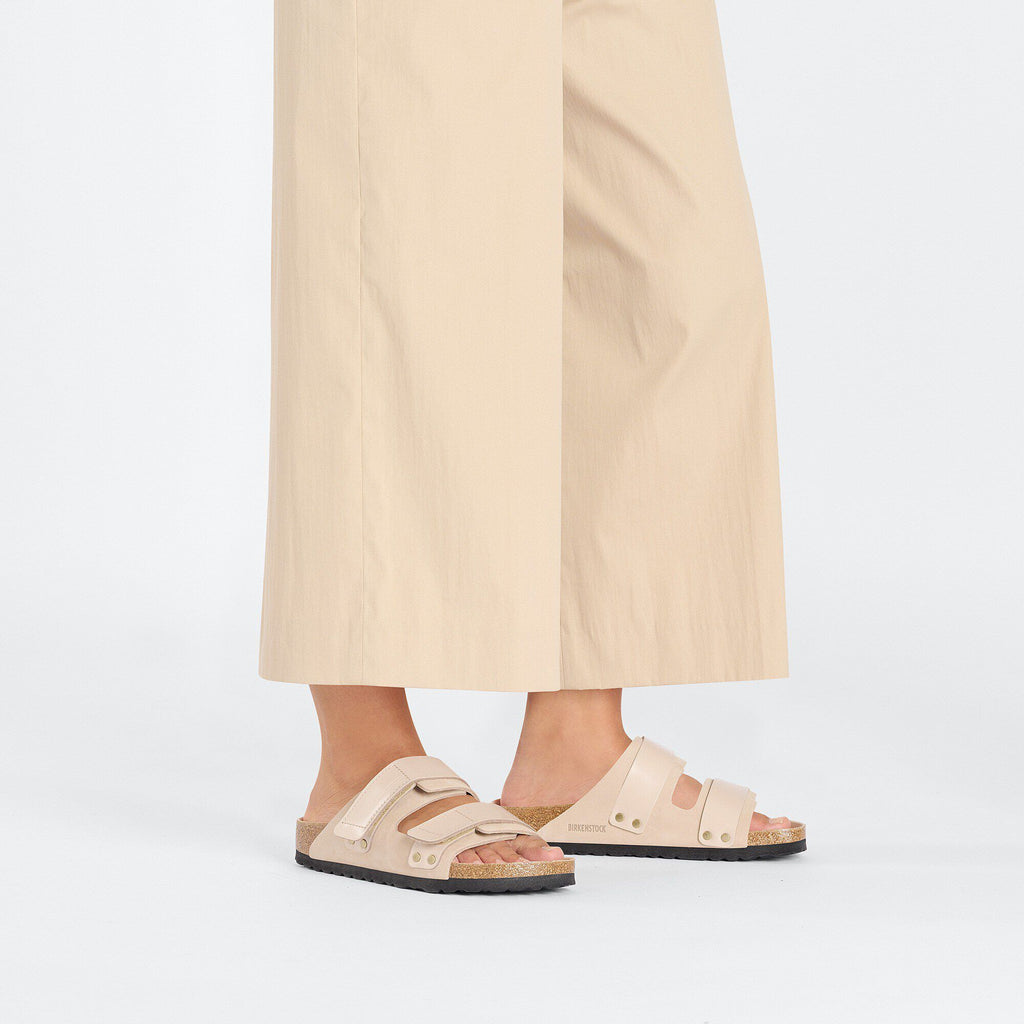 Uji Nubuck Leather