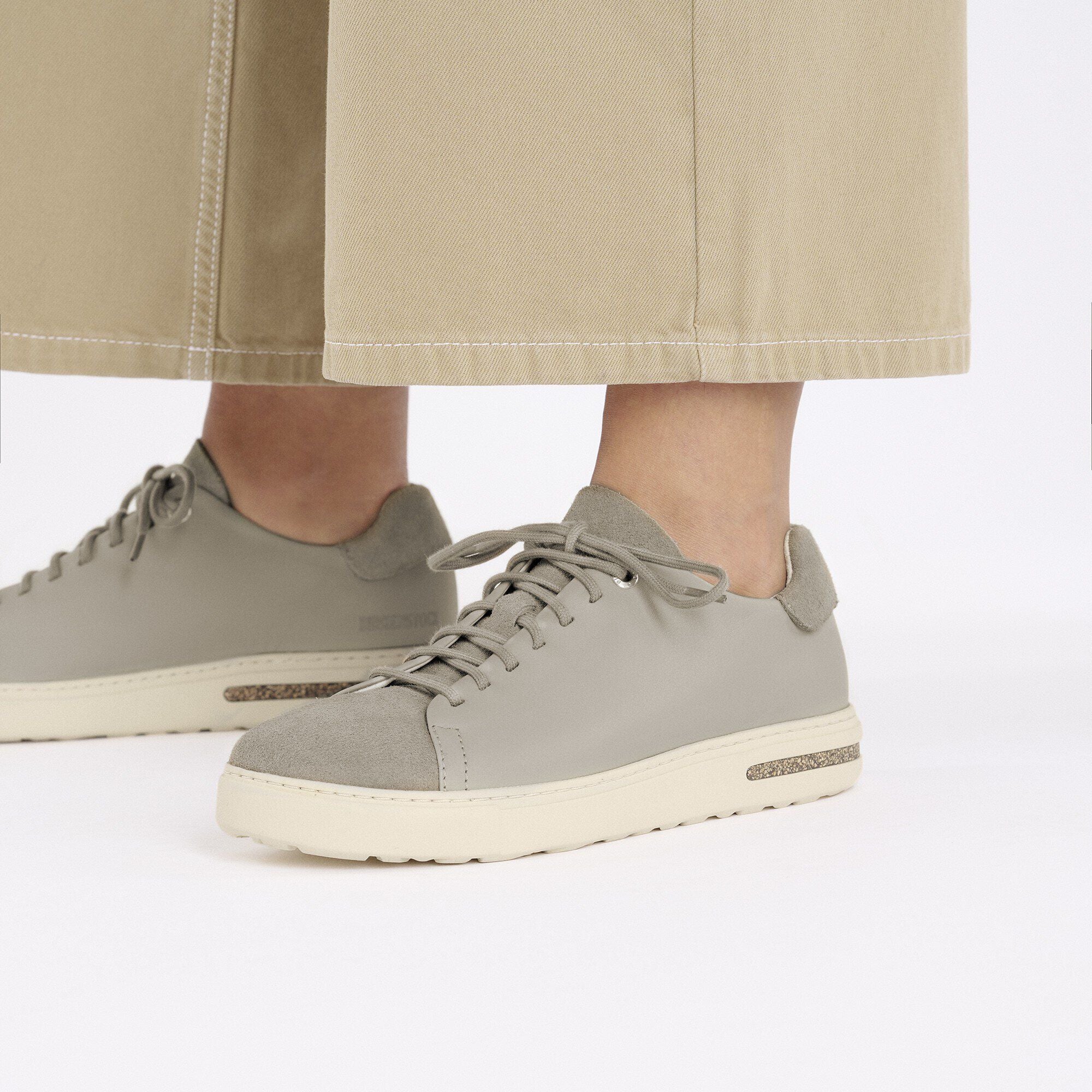 Bend Low Decon Pop Natural Leather Nubuck