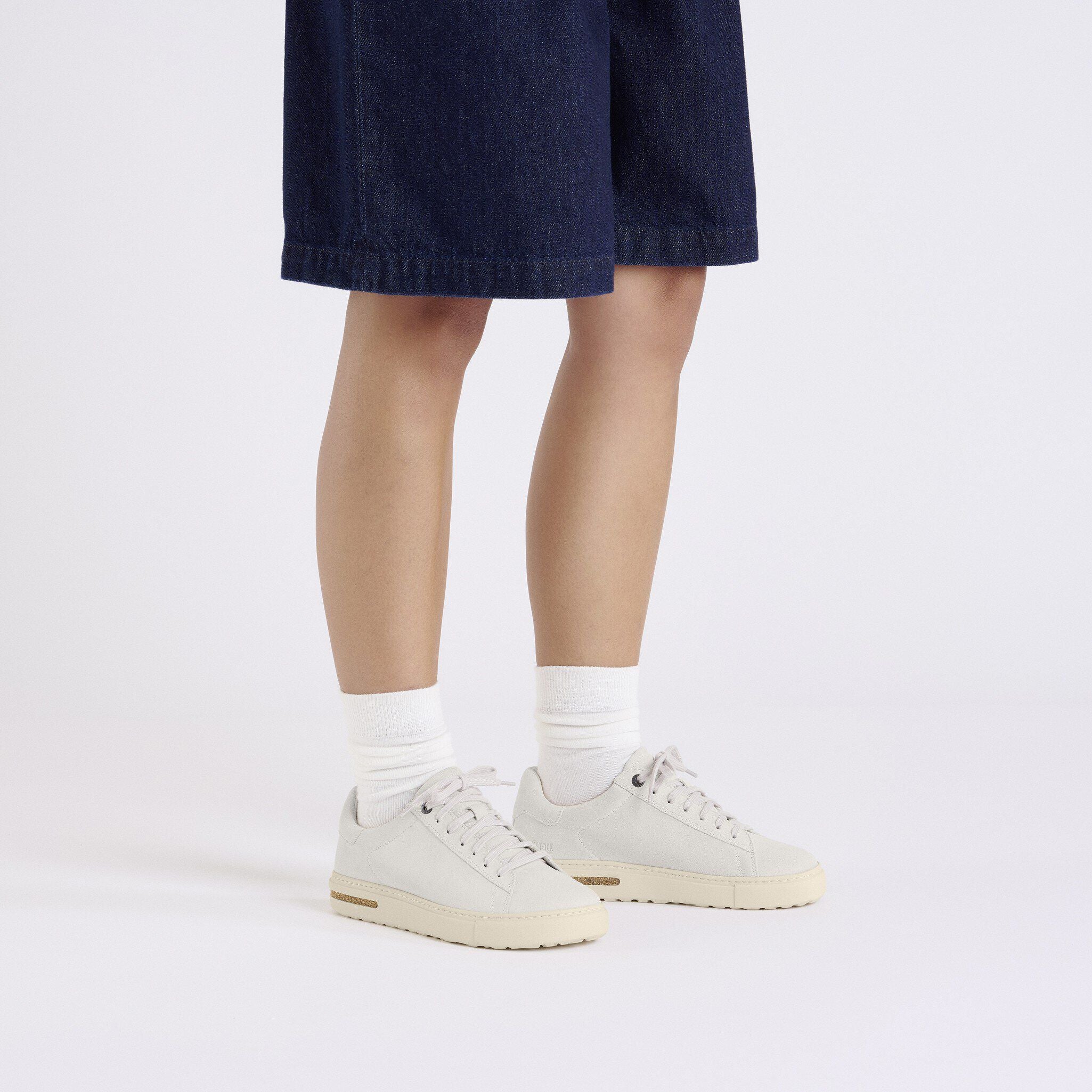 Bend Low Suede Leather