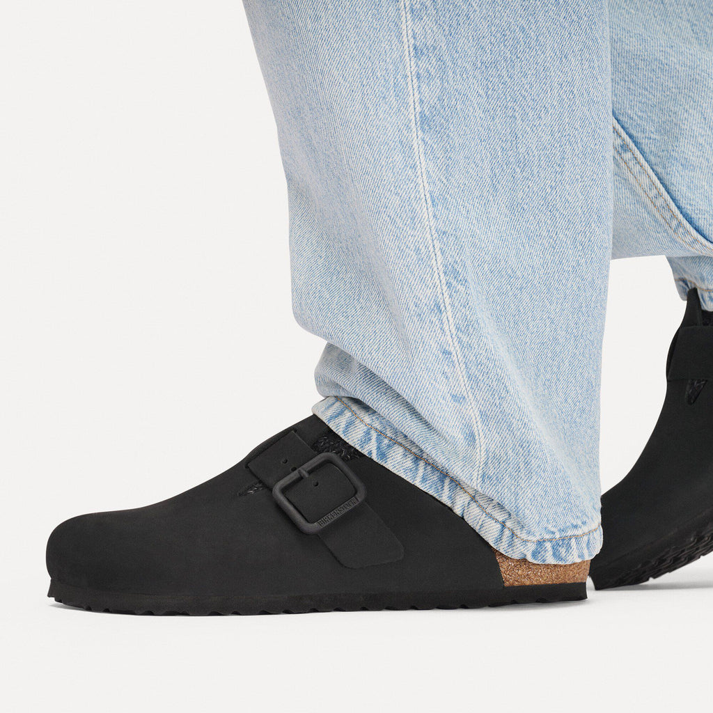 Boston Wire Buckle Nubuck Leather