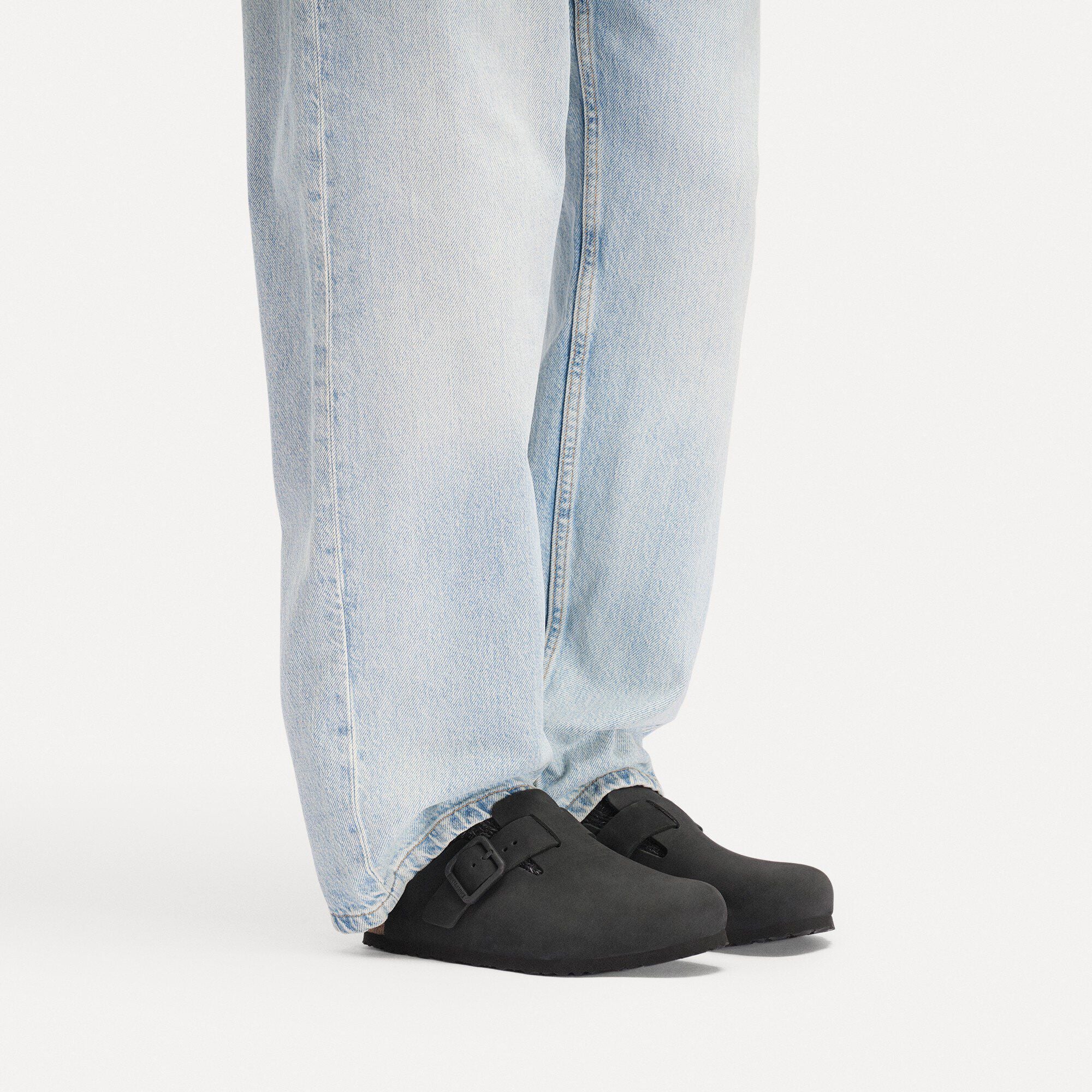 Boston Wire Buckle Nubuck Leather