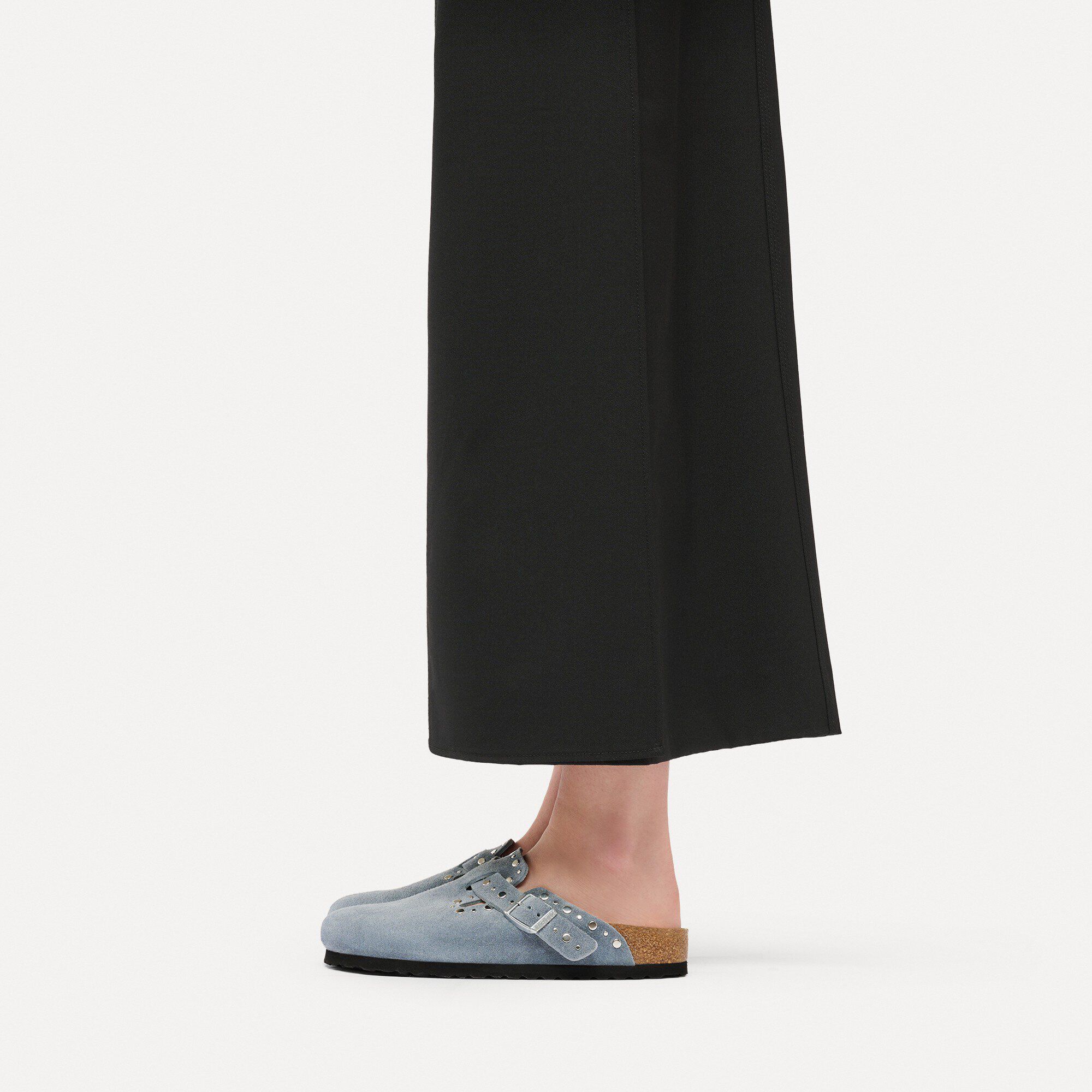 Boston Rivet Suede Leather