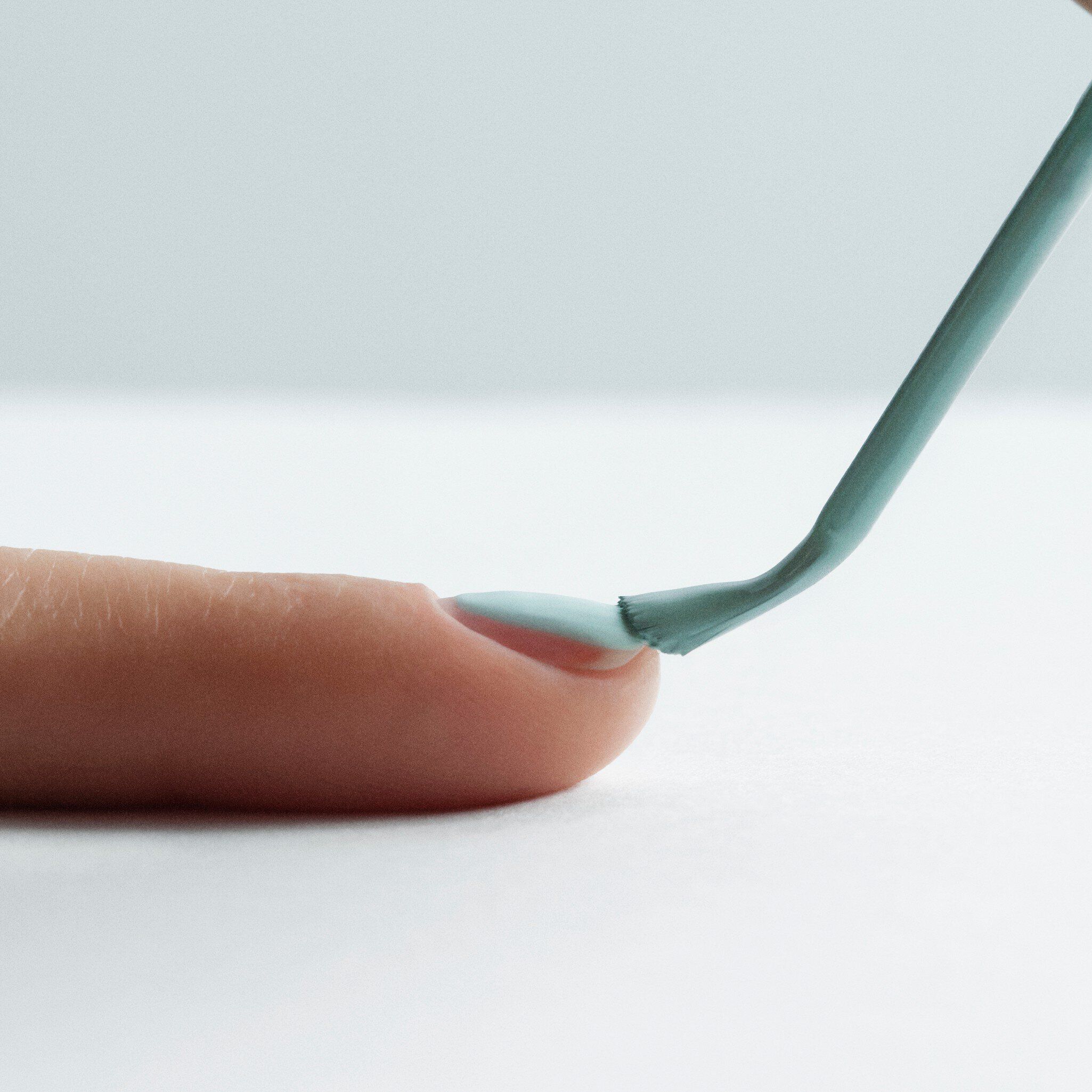 Plant-Based Nail Polish  Surf Green
