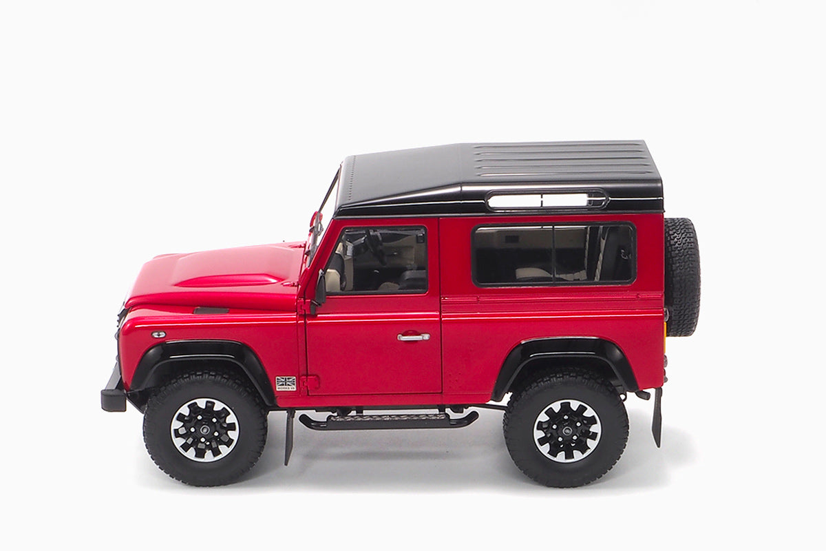 Land Rover Defender 90 Works V8 70Th Edition �C 2017 Red 1:18 by Almost Real