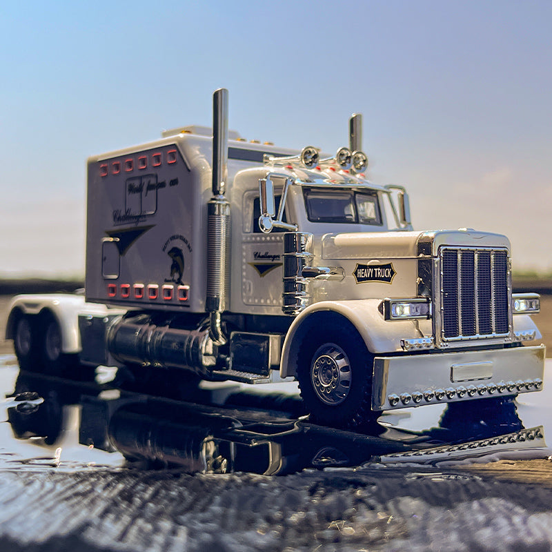 1:24 Scale Die-Cast Model Tractor Metal Toy Car Replica Collection Pre-Built Model Vehicles