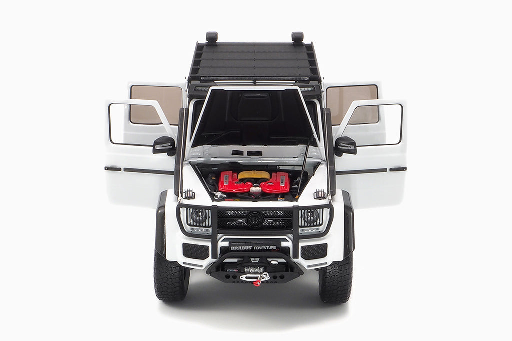 Brabus 550 Adventure Mercedes-Benz G 500 4��42 White 1:18 by Almost Real