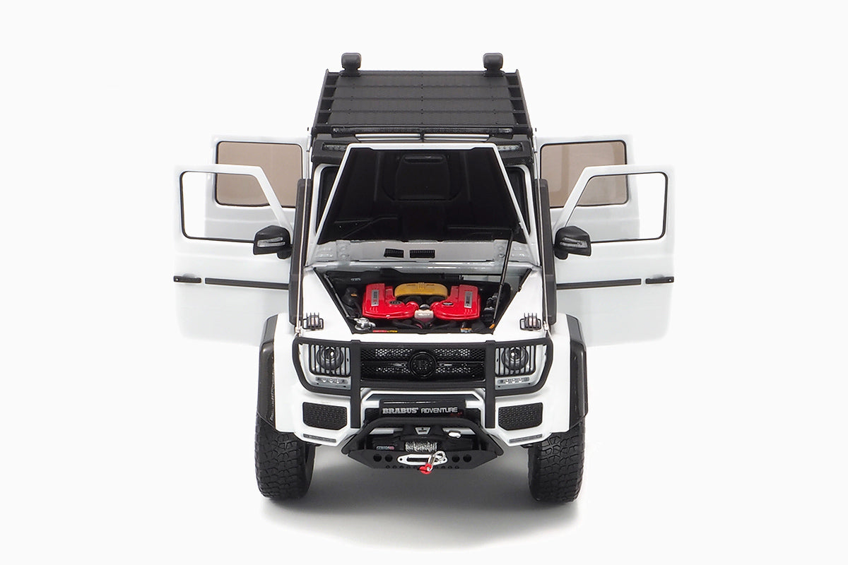 Brabus 550 Adventure Mercedes-Benz G 500 4��42 White 1:18 by Almost Real
