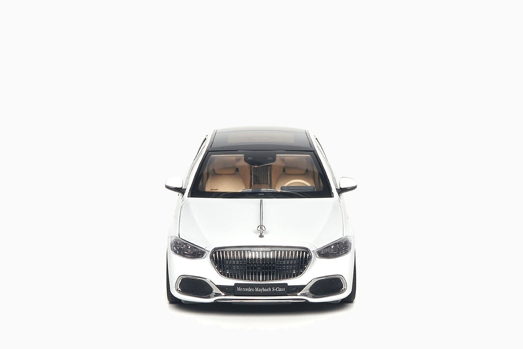 Mercedes – Maybach S-Class 2021 Diamond White 1:18 by Almost Real