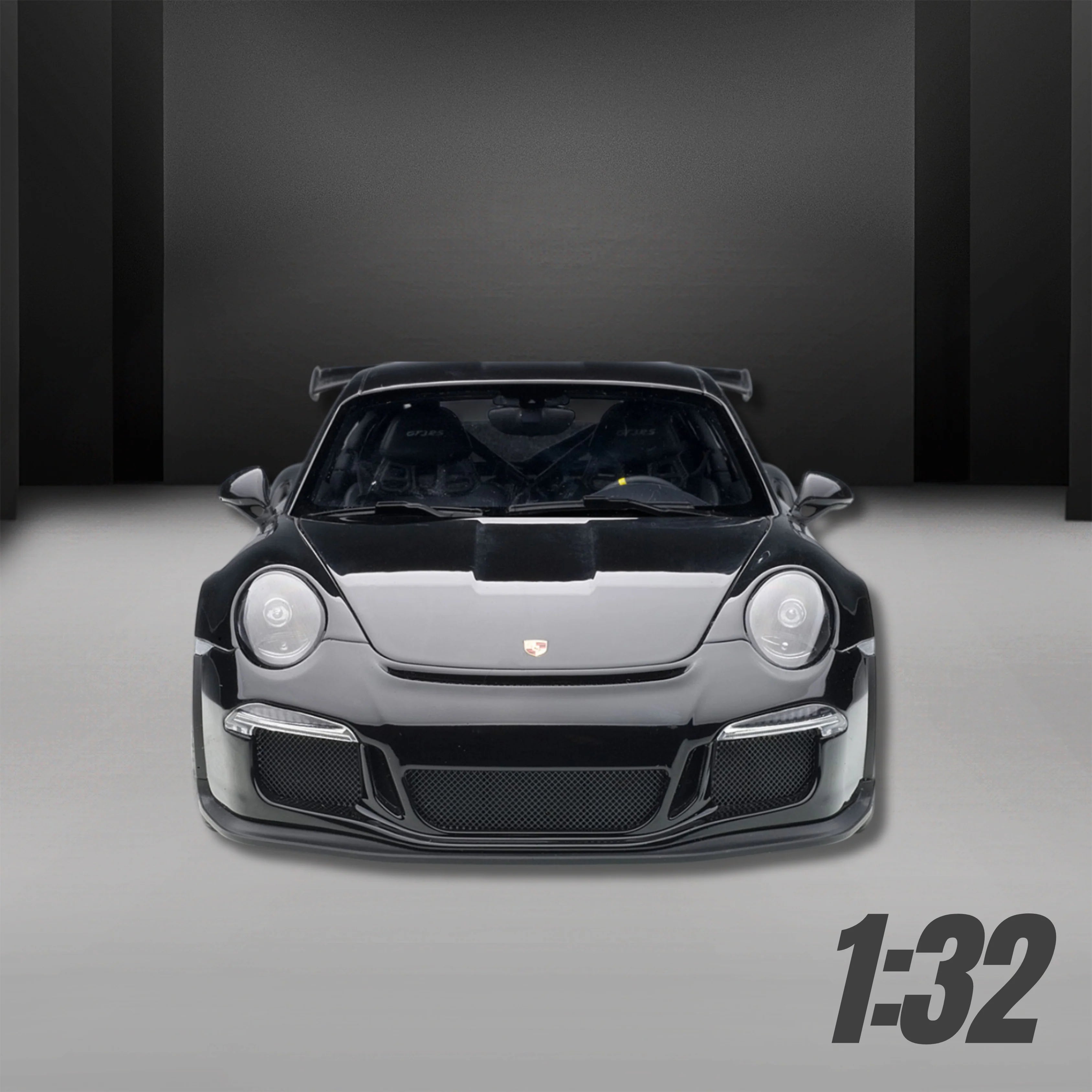FREE 1:32 MODEL