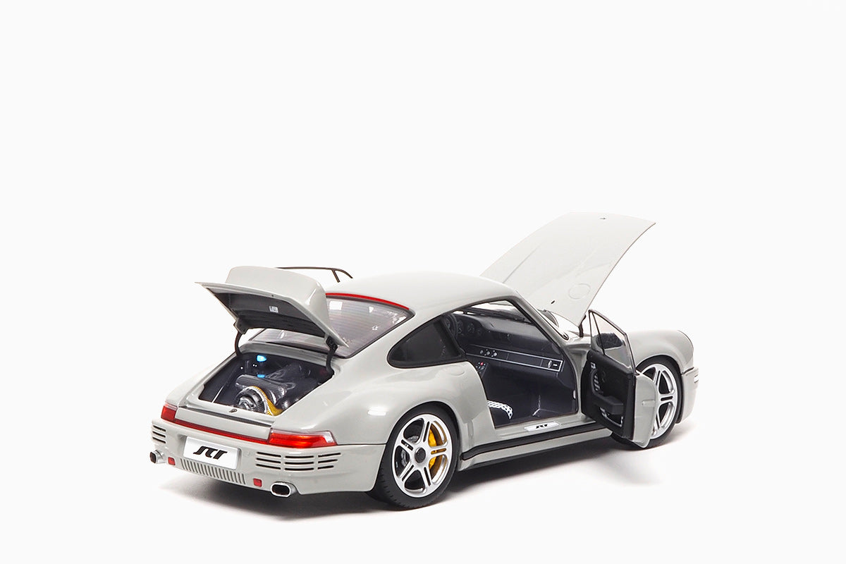 RUF SCR �C 2018 Chalk Grey 1:18 Limited Edition by Almost Real