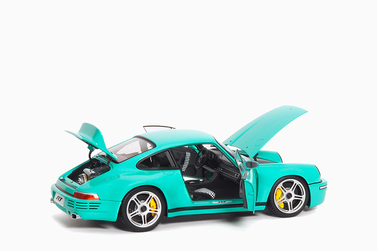 RUF SCR �C 2018 Mint Green 1:18 Limited Edition by Almost Real