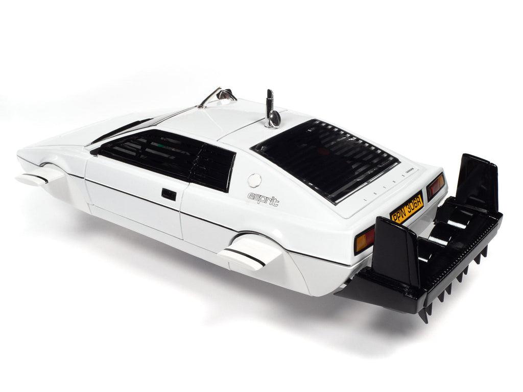 James Bond 1971 Lotus Espirit Series 1 (The Spy Who Loved Me) 1:18 Scale