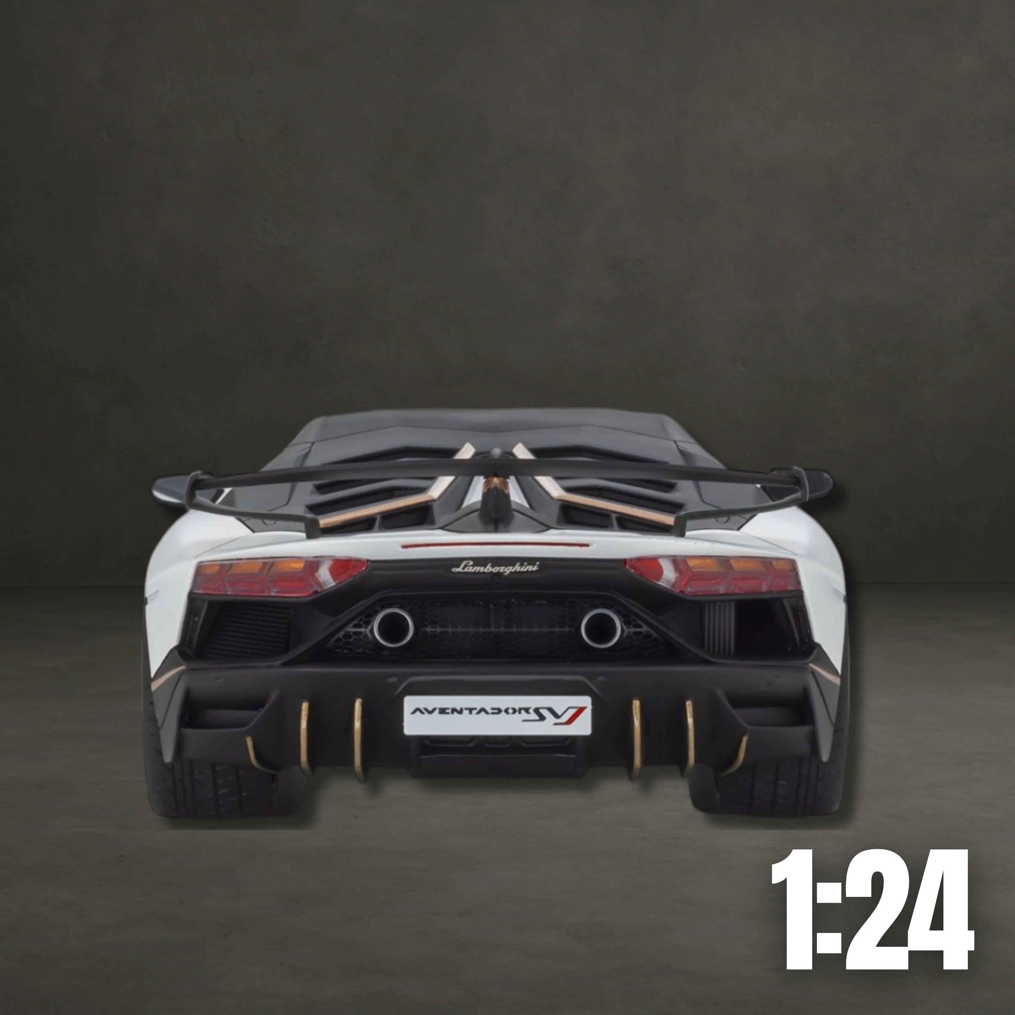 Lamborghini Aventador SVJ