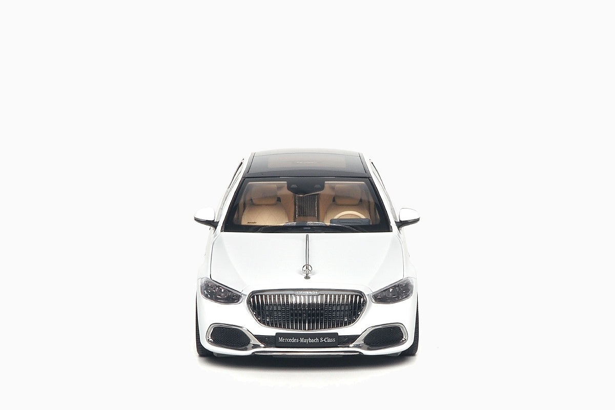 Mercedes �C Maybach S-Class 2021 Diamond White 1:18 by Almost Real
