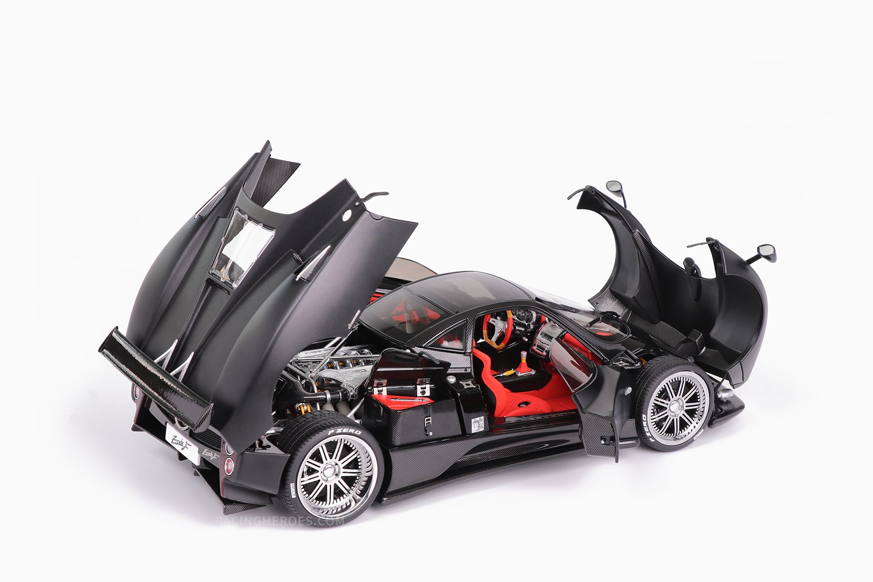 Pagani Zonda F 2005 Matt Black ��Limited Edition 500�� 1:18 by Almost Real