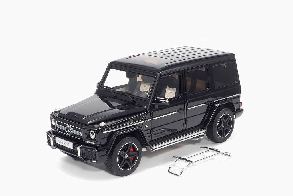 Mercedes-AMG G 63 (W463) 2015 �C Black 1:18 by Almost Real